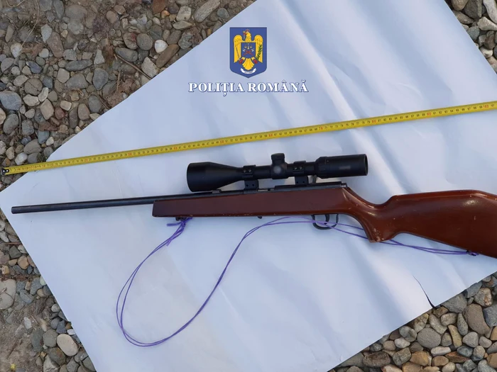 15-percheziii-ntr-un-dosar-de-braconaj-i-contraband-cu-arme-Nou-persoane-au-fost-reinute-n-Bistria