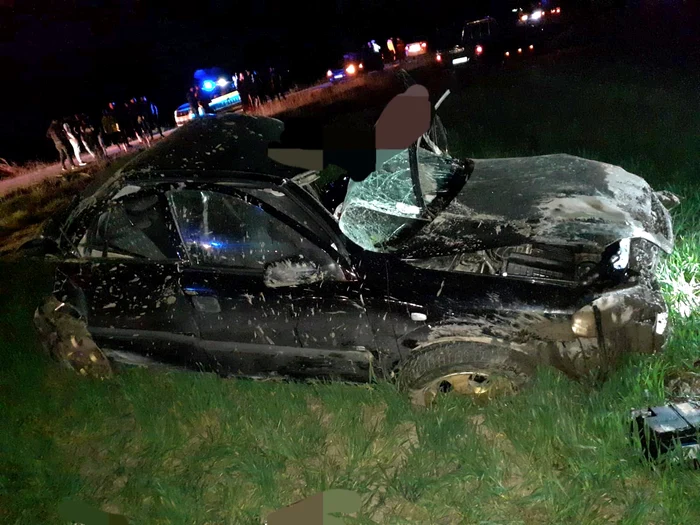 Accident-teribil-n-Teleorman-soldat-cu-moartea-unei-fete-de-16-ani-dup-ce-o-main-a-fost-spulberat-de-tren