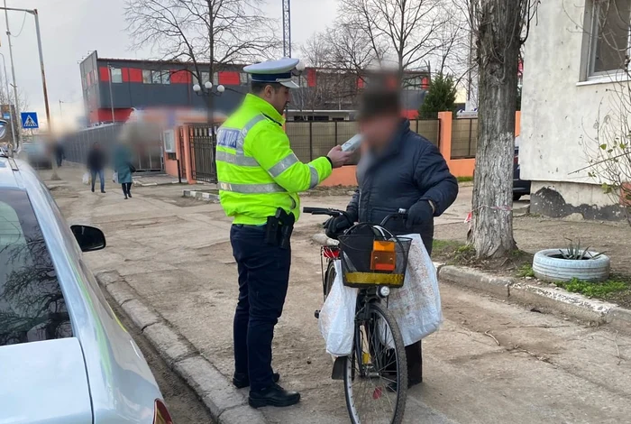 Bicicliti-pui-s-sufle-n-etilotest-Care-sunt-cele-mai-frecvente-abateri-svrite-de-acetia