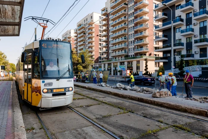 Circulaia-tramvaielor-pe-linia-41-blocat-temporar-pe-strada-Turda-la-Pasajul-Grant-din-cauza-lipsei-de-tensiune