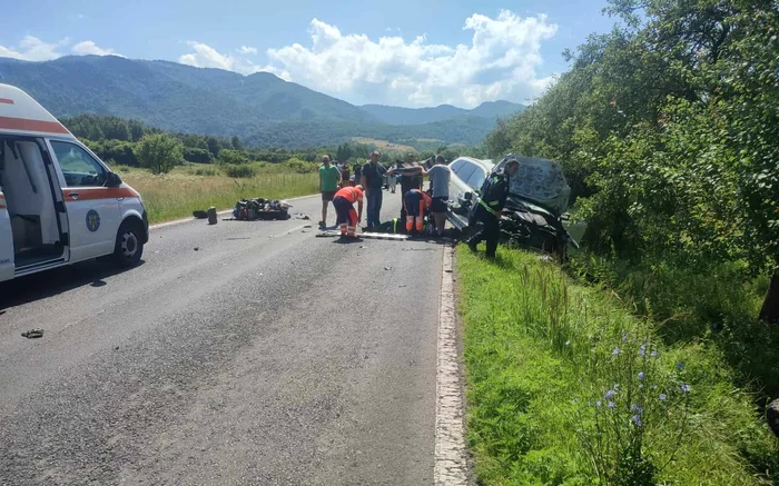 Coloan-de-motocicliti-spulberat-ntr-un-accident-pe-oseaua-Haeg-Caransebe-Doi-oameni-au-murit