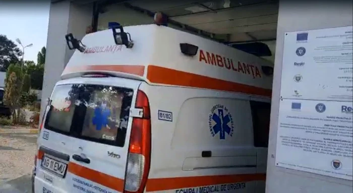 Copil-de-doi-ani-lovit-cu-maina-de-o-oferi-n-vrst-de-27-de-ani-din-Trgovite