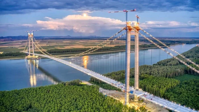 Data-cert-cnd-va-fi-dat-n-folosin-podul-peste-Dunre-Pe-Golden-Gate-ul-Romniei-se-va-putea-circula-doar-ziua