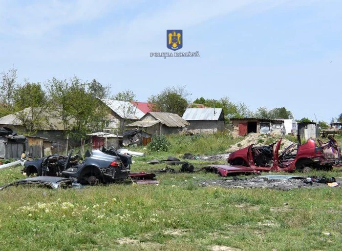 Doi-brbai-din-Ialomia-cercetai-penal-dup-ce-au-incendiat-deeuri-pe-domeniul-public