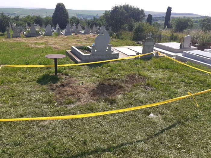 Misterul-cadavrului-gsit-carbonizat-n-cimitir-A-fost-identificat-victima-ipoteza-crimei-este-prima-luat-n-calcul