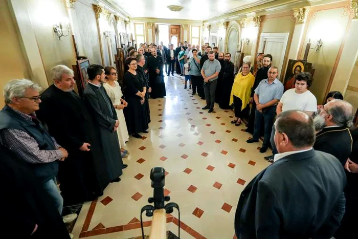 Oltenia-Mnstirilor-oper-dedicat-vieii-monahale-din-Oltenia-lansat-la-Casa-Fntneanu