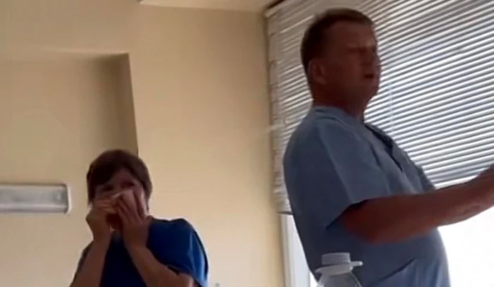 Scandal-n-jurul-unui-medic-moldovean-indignat-c-o-pacient-vorbea-n-rus-S-scot-un-Kalanikov-i-s-v-mpuc-VIDEO-