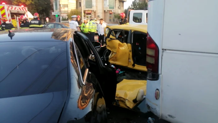 Accident-rutier-ntre-un-microbuz-i-autoturism-apte-victime-printre-care-i-un-bebelu-n-stare-grav