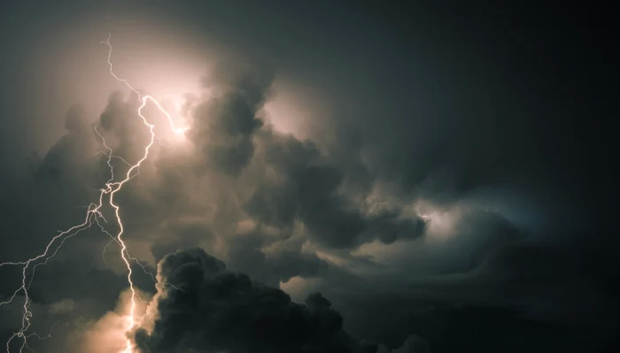 Alert-meteo-vijelii-puternice-lovesc-Romnia-A-fost-emis-cod-galben-harta-zonelor-afectate-de-vremea-rea
