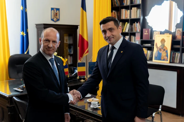 Ambasadorul-Israelului-noi-detalii-despre-reevaluarea-AUR-ncepem-un-dialog-Nu-nseamn-un-cec-n-alb