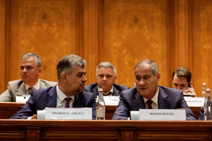 Coaliia-lovete-crunt-mediul-privat-i-menajeaz-bugetarii
