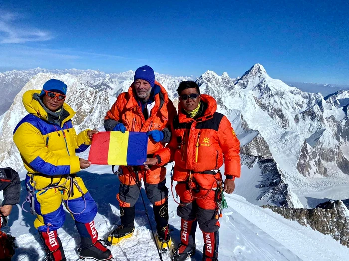 Drumul-ctre-un-record-n-Himalaya-Alpinistul-Adrian-Laza-a-primit-viza-de-intrare-n-China-