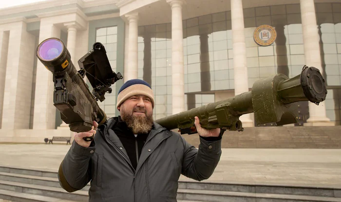 Liderul-Cecen-Ramzan-Kadrov-a-publicat-un-clip-ca-replica-la-zvonurile-despre-moartea-sa-Sunt-viu-i-sntos-nu-neleg-de-ce-atta-tam-tam