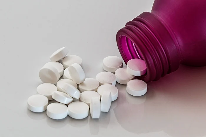 Procurorii-ancheteaz-cazul-celor-6-copii-intoxicai-cu-antibiotic-A-nceput-urmrirea-penal-in-rem