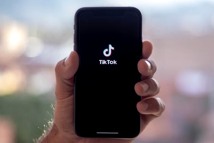Reeaua-TikTok-a-fost-amendat-de-UE-cu-345-milioane-de-euro-pentru-nclcarea-regulamentului-GDPR