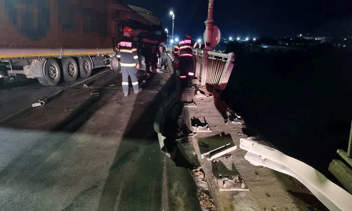 Traficul-n-Vama-Giurgiu-a-fost-blocat-din-cauza-unui-accident-produs-n-Bulgaria-oferii-au-ateptat-pn-la-cinci-ore