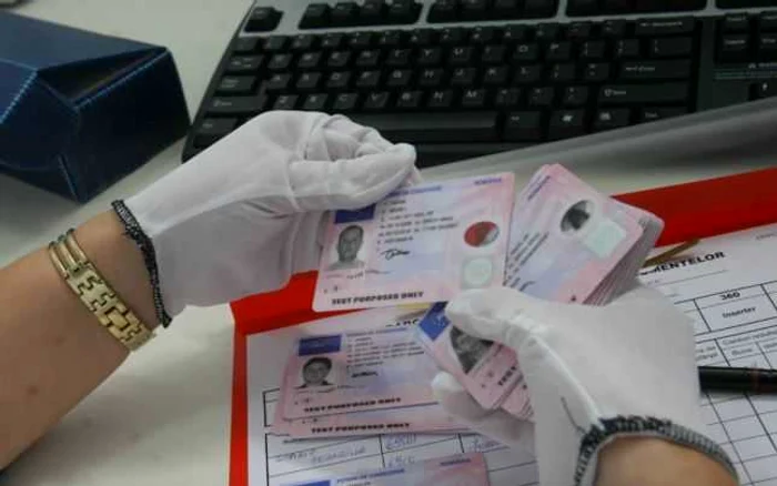 Un-ofer-STB-a-ajutat-timp-de-nou-ani-analfabei-s-obin-permisul-de-conducere-A-fcut-avere-de-pe-urma-afacerii-