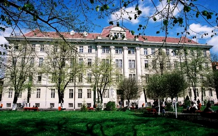 Adicia-i-toxicologia-vor-fi-studiate-la-Universitatea-de-Medicin-din-Timioara