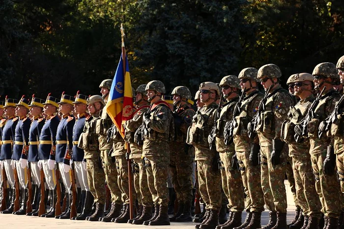 Ciolacu-de-Ziua-Armatei-Descurajarea-i-combaterea-ameninrilor-se-poate-face-doar-dac-vom-investi-masiv-i-n-dotri