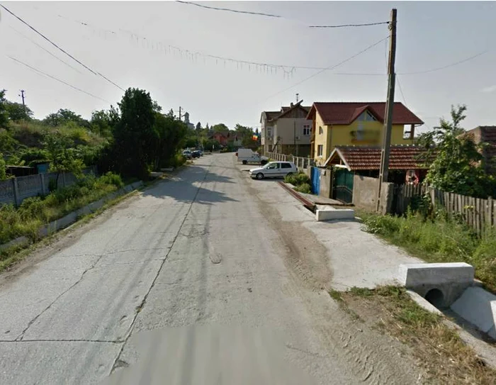 Comun-fr-ap-i-canalizare-dar-cu-staii-de-ncrcare-pentru-maini-electrice-Asta-e-att-s-a-putut