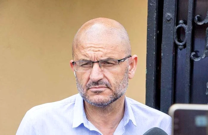 Craiova-lui-Mititelu-ca-la-spitalul-de-nebuni-Numirea-antrenorului-furnizeaz-o-alt-decizie-bizar