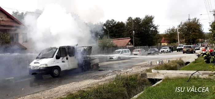 Explozie-n-trafic-urmat-de-incendiu-Doi-rnii-printre-care-un-grec-cu-arsuri-pe-fa-i-mini