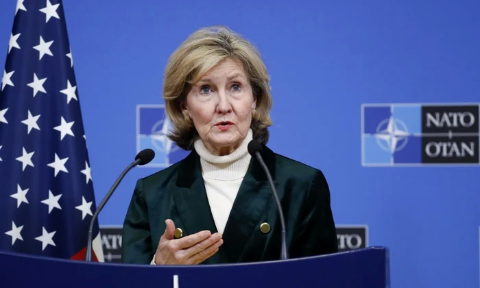 Fost-ambasadoare-la-NATO-O-ciocnire-ntre-SUA-i-Rusia-devine-probabil-n-cazul-abandonrii-Ucrainei