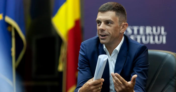 Legea-40-emis-de-Eduard-Novak-anulat-n-instan-de-un-club-sportiv-din-Romnia