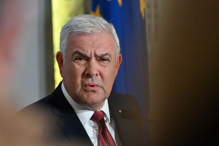 Ministrul-Aprrii-Suntem-preocupai-de-asigurarea-condiiilor-de-munc-i-via-pentru-militari-n-acord-cu-misiunile-asumate