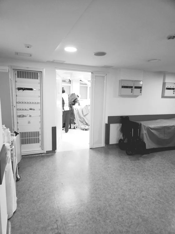 Mobilizare-impresionant-a-medicilor-pentru-a-l-salva-pe-tnrul-grav-rnit-la-Raliul-Cmpulung-S-au-chinuit-ore-ntregi