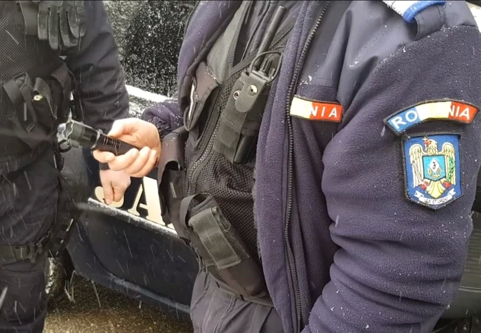 Poliitii-de-ordine-public-din-Bucureti-vor-primi-dispozitive-cu-electroocuri-