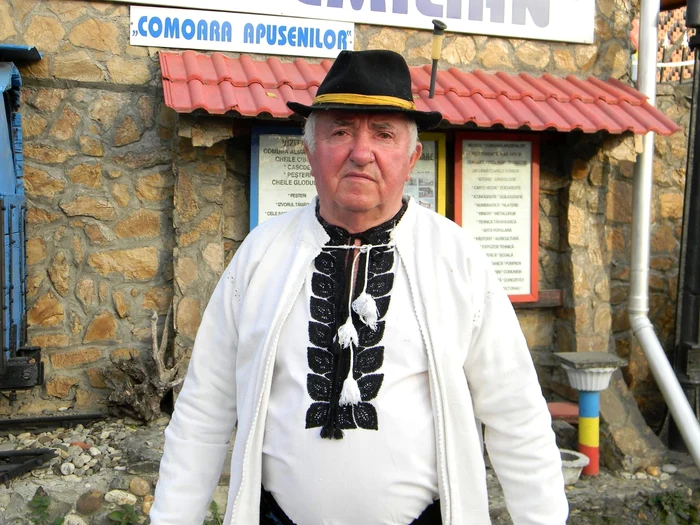 Povestea-lui-Emilian-Achim-moul-din-Apuseni-care-a-nfiinat-n-comunism-primul-muzeu-privat-din-Romnia-FOTO