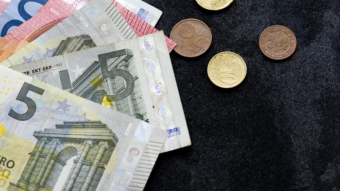 UE-a-nregistrat-n-august-un-excedent-de-exporturi-de-bunuri-de-14-miliarde-de-euro
