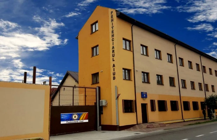 Alcool-din-portocale-fcut-de-un-deinut-de-la-Penitenciarul-Aiud-Ce-sanciune-a-primit-de-la-supraveghetori