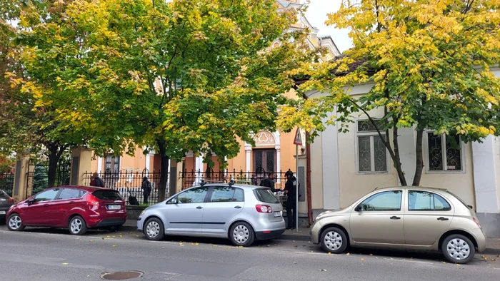 Alert-la-Sinagoga-din-Trgu-Mure-O-grdini-a-fost-evacuat-dup-ce-s-au-gsit-dou-cutii-suspecte
