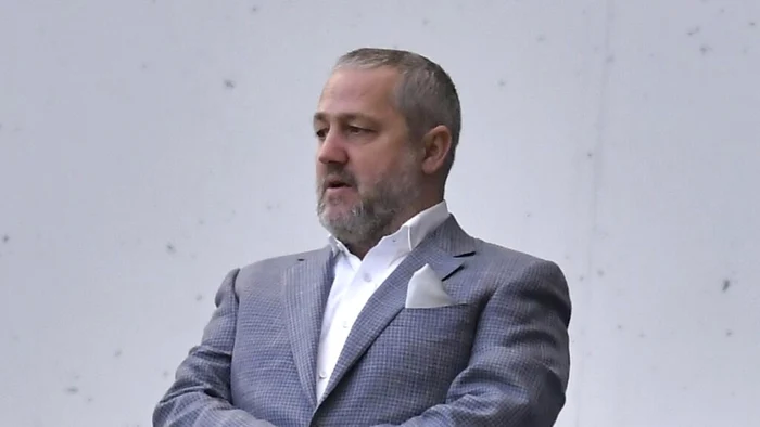 Cutremur-la-Craiova-lui-Rotaru-Patronul-a-luat-o-decizie-radical-dup-rezultatele-tot-mai-slabe