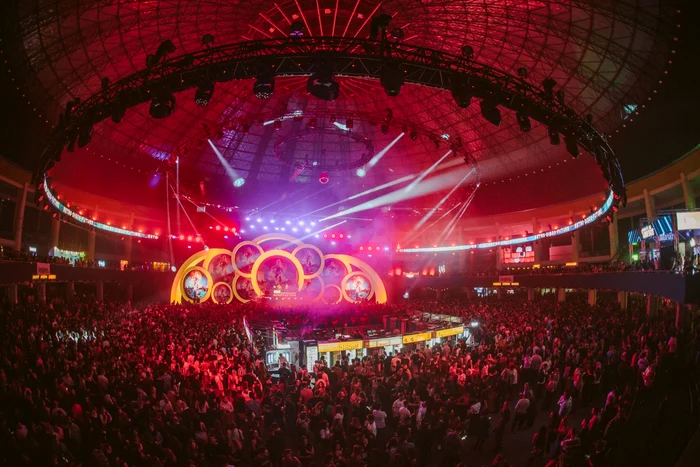 Nostalgia-Imaginarium-ediia-indoor-de-toamn-a-festivalului-Nostalgia-Retro-Disco-Future-va-avea-loc-pe-10-i-11-noiembrie-la-Romexpo