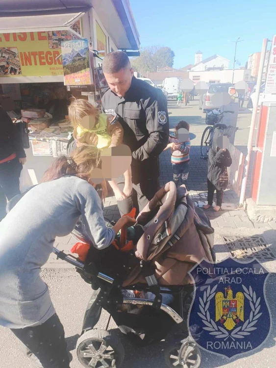 Tratamentul-cumplit-la-care-i-a-supus-o-mam-fetiele-minore-scoase-la-cerit-Mezina-familiei-aproape-dezbrcat-FOTO-
