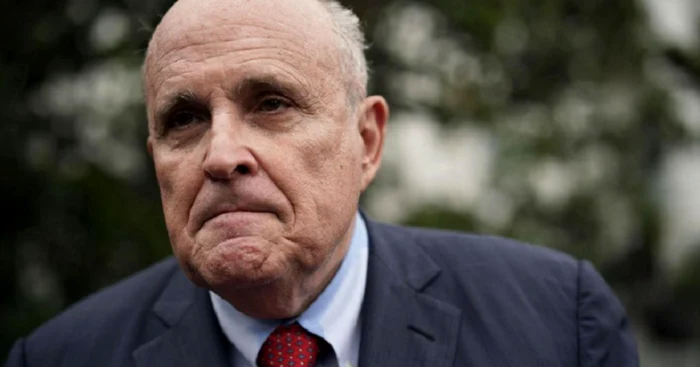 18-persoane-din-Arizona-printre-care-i-i-Rudy-Giuliani-inculpate-pentru-ncercarea-de-a-manipula-alegerile-prezideniale-din-2020