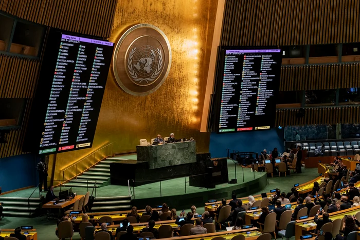 Adunarea-General-a-ONU-a-cerut-o-ncetare-umanitar-imediat-a-focului-n-Fia-Gaza