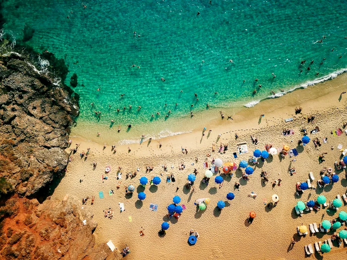 Aproape-un-milion-de-romni-i-au-fcut-vacanele-n-Turcia-anul-trecut--Topul-destinaiilor