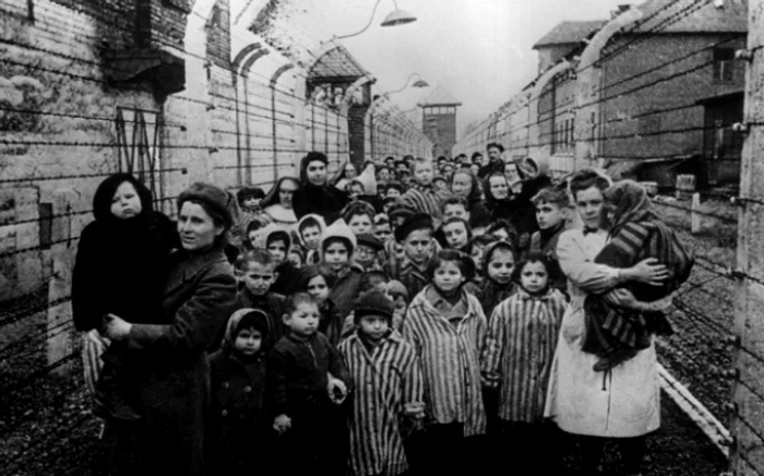 Aproximativ-245000-de-supravieuitori-ai-Holocaustului-mai-sunt-n-via-n-lume-Nevoia-de-ngrijiri-crete
