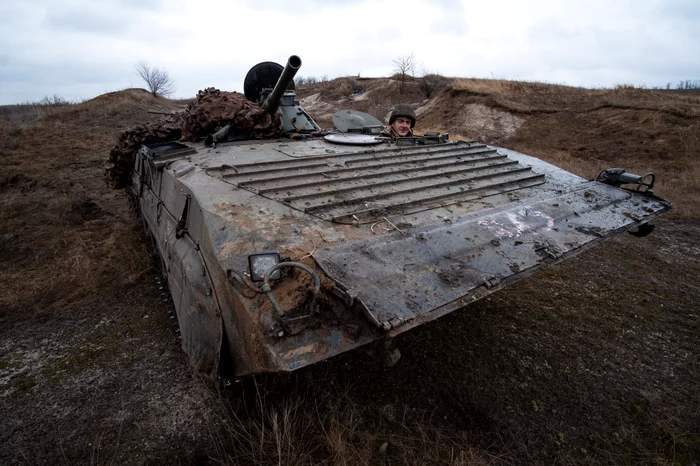 Armata-rus-lanseaz-atacuri-cu-infanterie-pentru-a-i-conserva-vehiculele-blindate