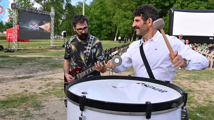 Asociaia-cultural-a-actorului-Cuzin-Toma-dat-n-judecat-pentru-o-datorie-de-3500-de-lei