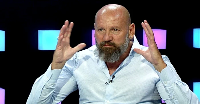 Bogdan-Stelea-despre-impulsivul-Gic-Hagi-El-nu-e-mulumit-de-nimeni-niciodat