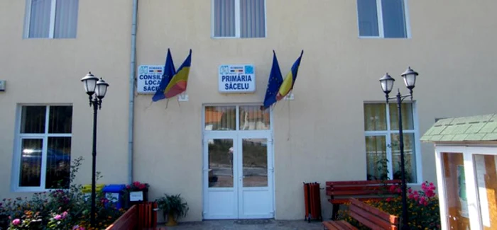 Bugetarii-unei-comune-s-au-trezit-fr-contribuii-pltite-la-pensie-Cine-este-de-vin