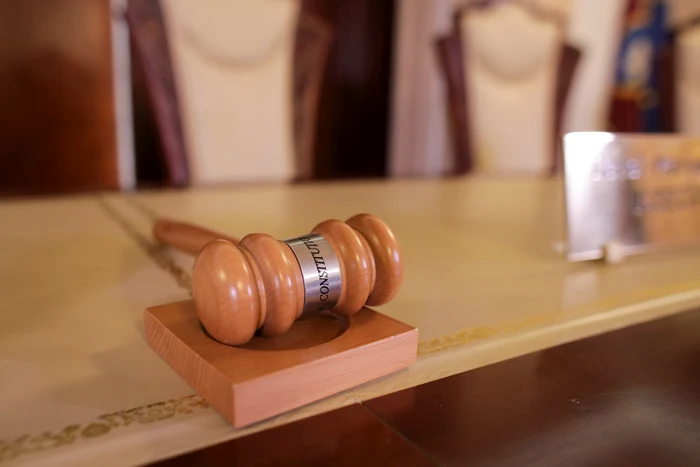 CCR-a-respins-sesizrile-privind-numirile-de-la-ANCOM-fcute-de-Parlament