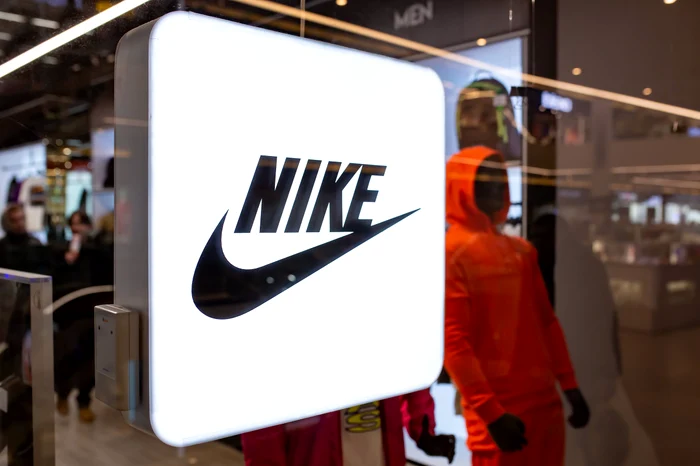 CEO-ul-Nike-d-vina-pe-munca-la-distan-pentru-scderea-inovaiilor-din-companie