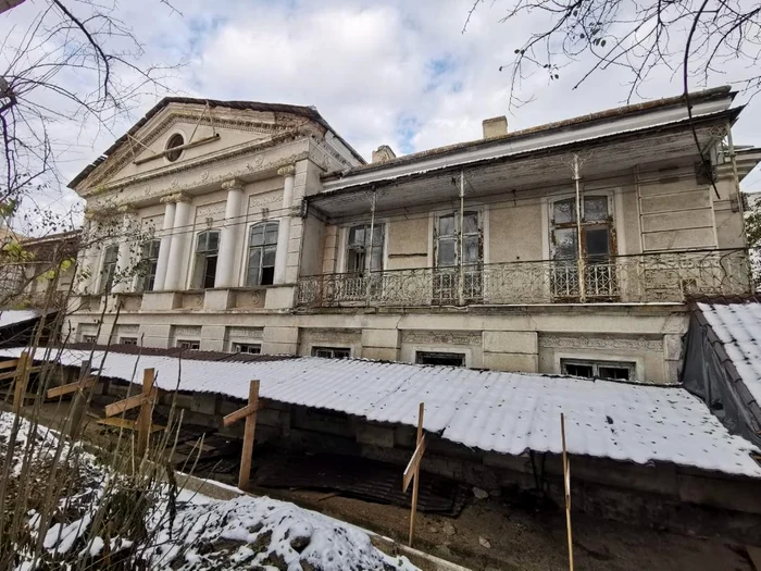 Casa-printeasc-a-dirijorului-Sergiu-Celibidache-pe-drumul-spre-reabilitare-Marele-muzician-s-a-nscut-la-Roman-