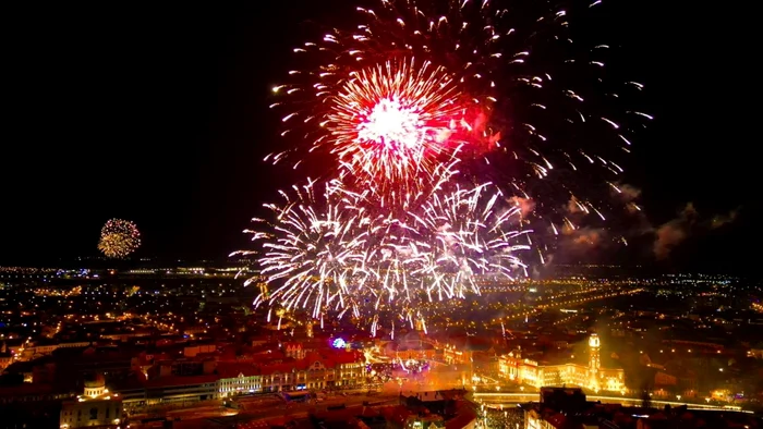 Ce-pericole-cumplite-se-ascund-n-spatele-spectaculoaselor-focuri-de-artificii-Sunt-un-dezastru-pentru-oameni-i-mediu